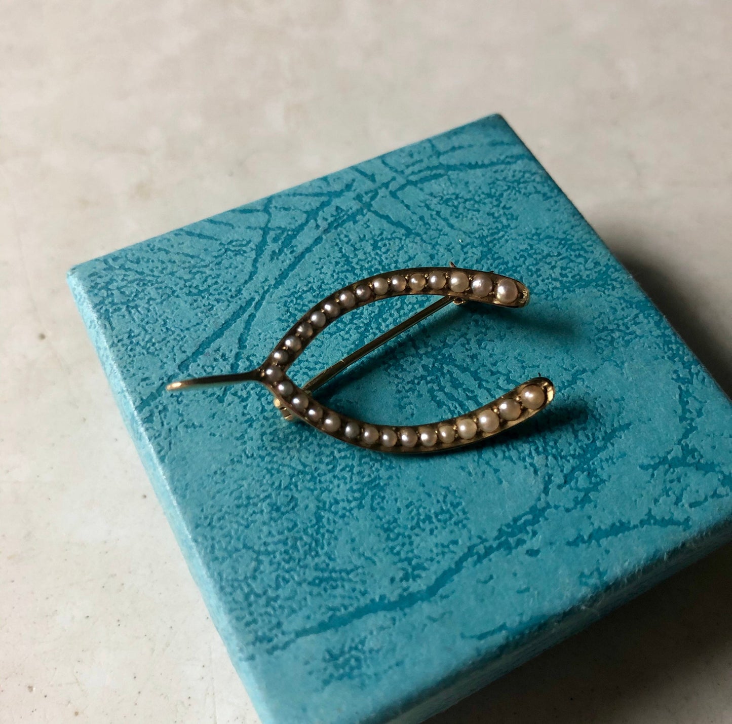 Edwardian 14k Yellow Gold & Seed Pearl Wishbone Brooch