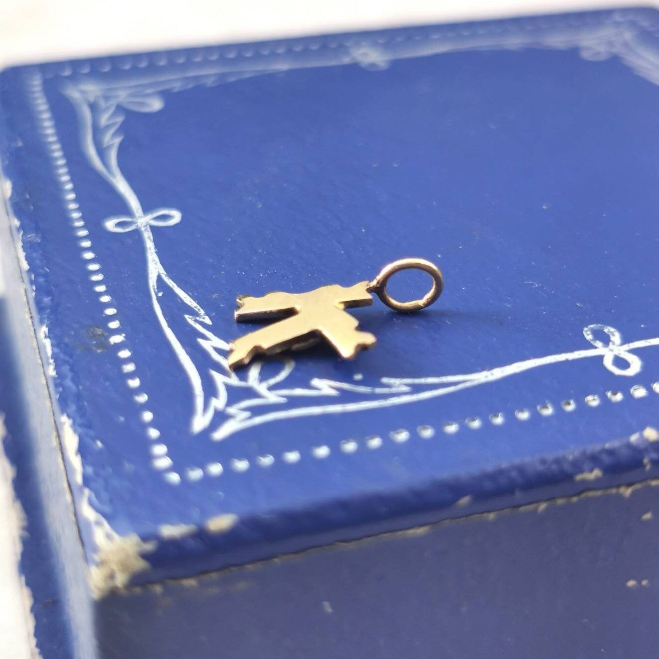 Antique 10k Yellow Gold Gothic Style Initial K Charm
