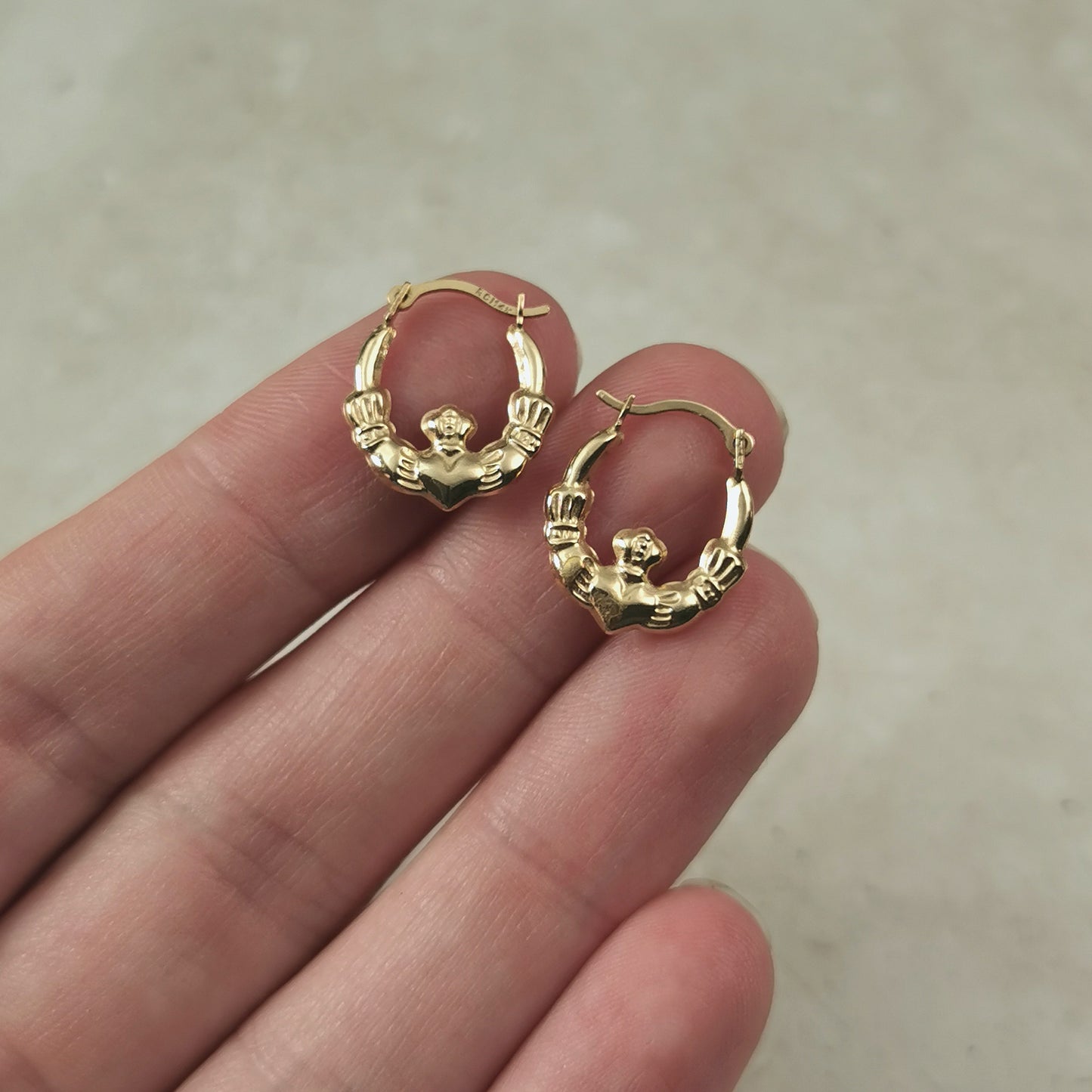 Estate 14k Yellow Gold Tiny Claddagh Hoop Earrings