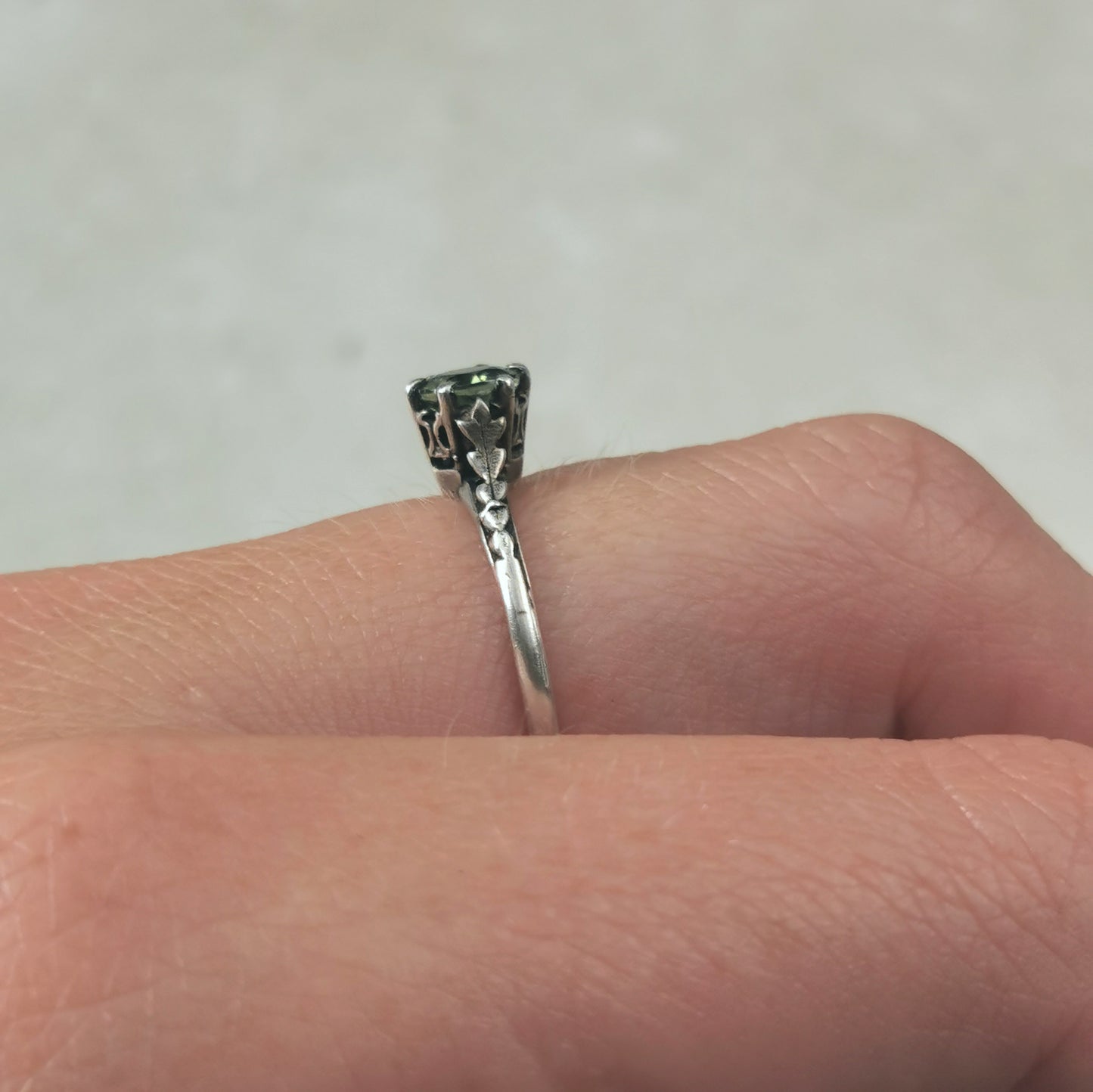 Estate Sterling Silver Art Deco Style Ring with Genuine Green Sapphire