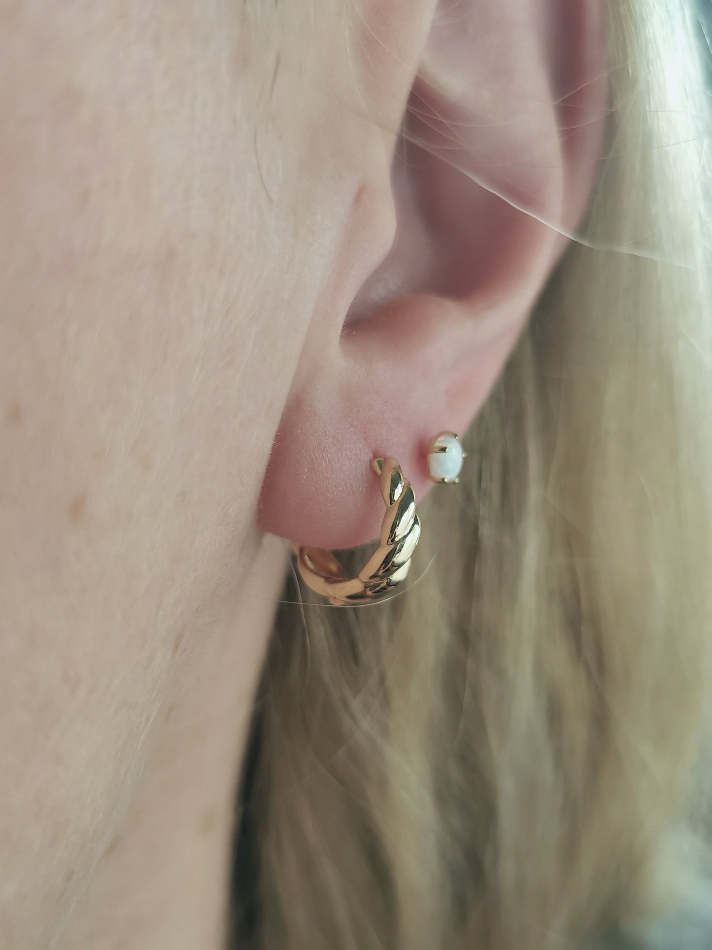 New 10k Yellow Gold Created Opal Stud Earrings