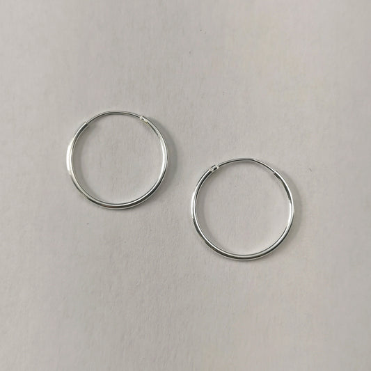 New Sterling Silver Medium Sleeper Hoops