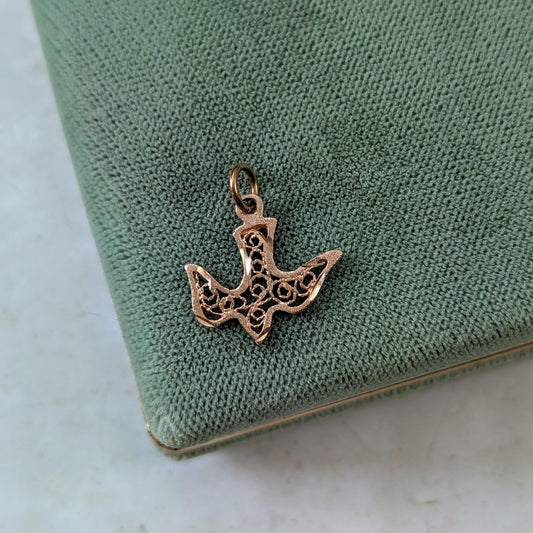 Vintage 10k Yellow Gold Filigree Bird Dove Pendant Charm