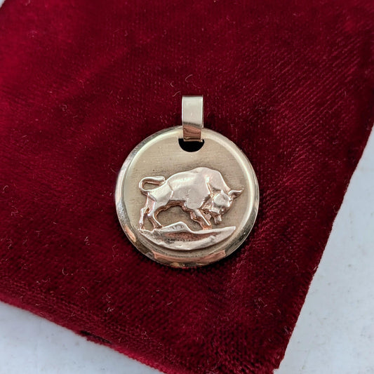 Vintage 10k Yellow Gold Taurus Zodiac Pendant