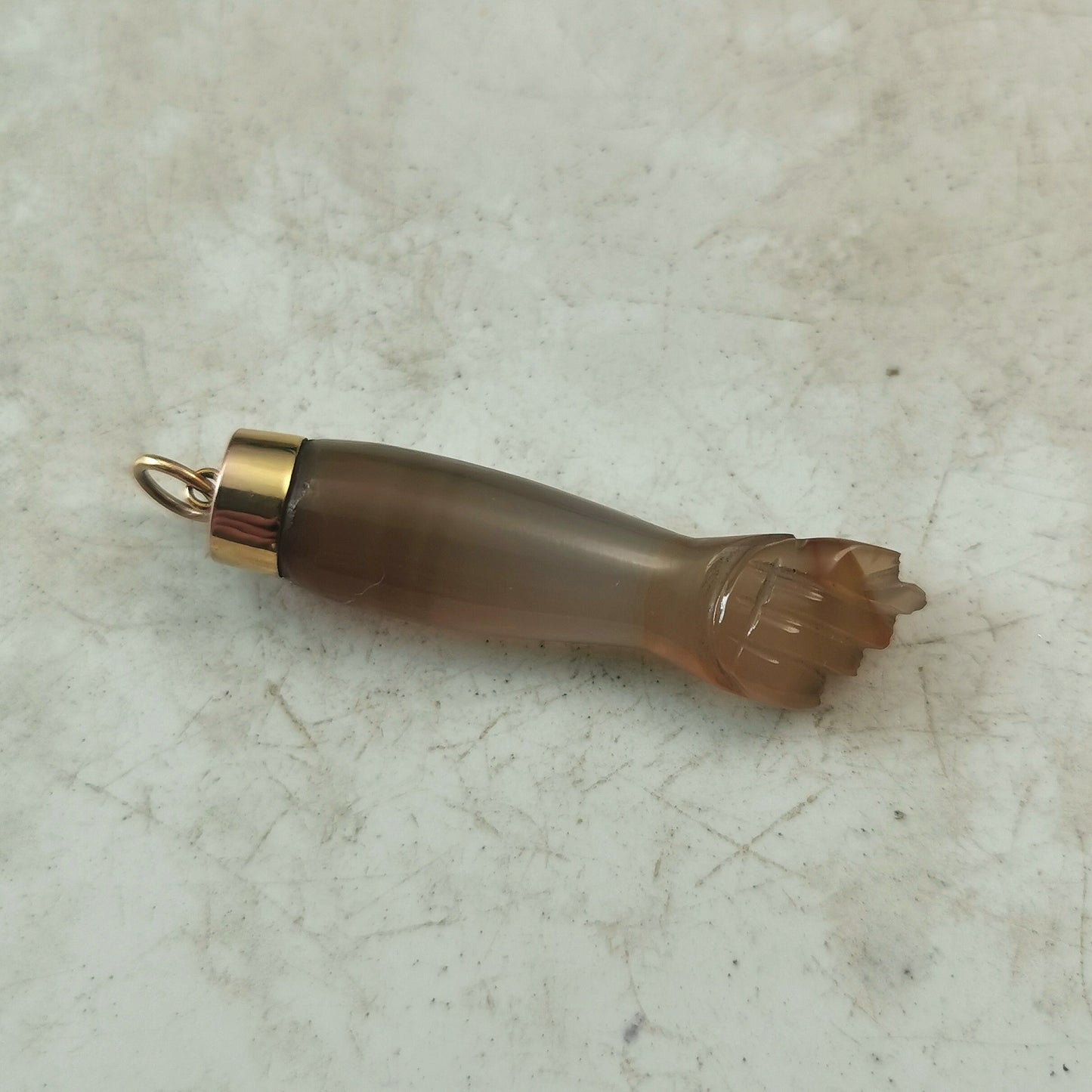 Vintage 10k Yellow Gold Banded Agate Mano Figa Charm Pendant