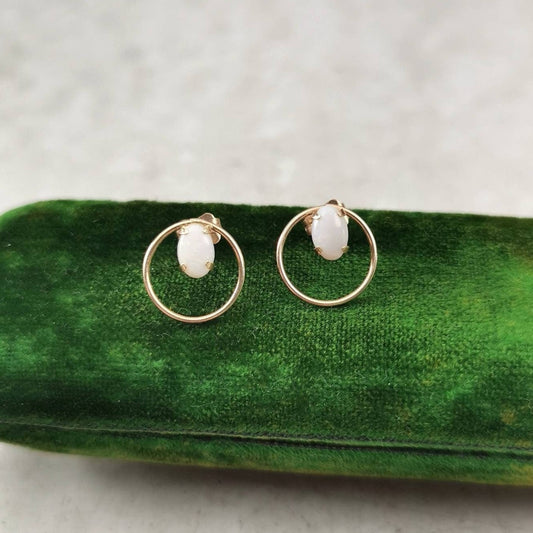 Vintage 14k Yellow Gold Genuine Opal Circle Studs
