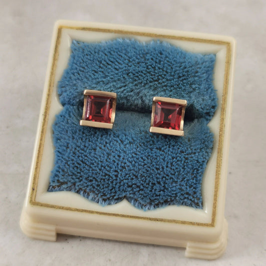 Estate 10k Yellow Gold Channel Set Princes Cut Garnet Stud Earrings