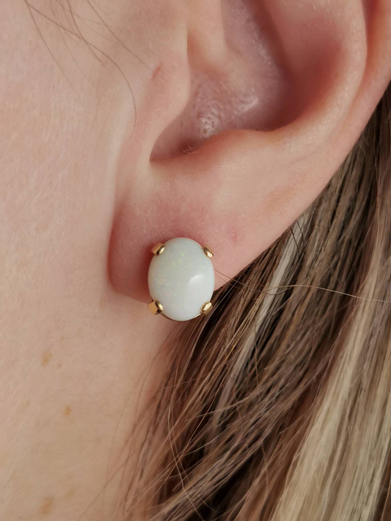 Estate 14k Yellow Gold Large Genuine Opal Studs