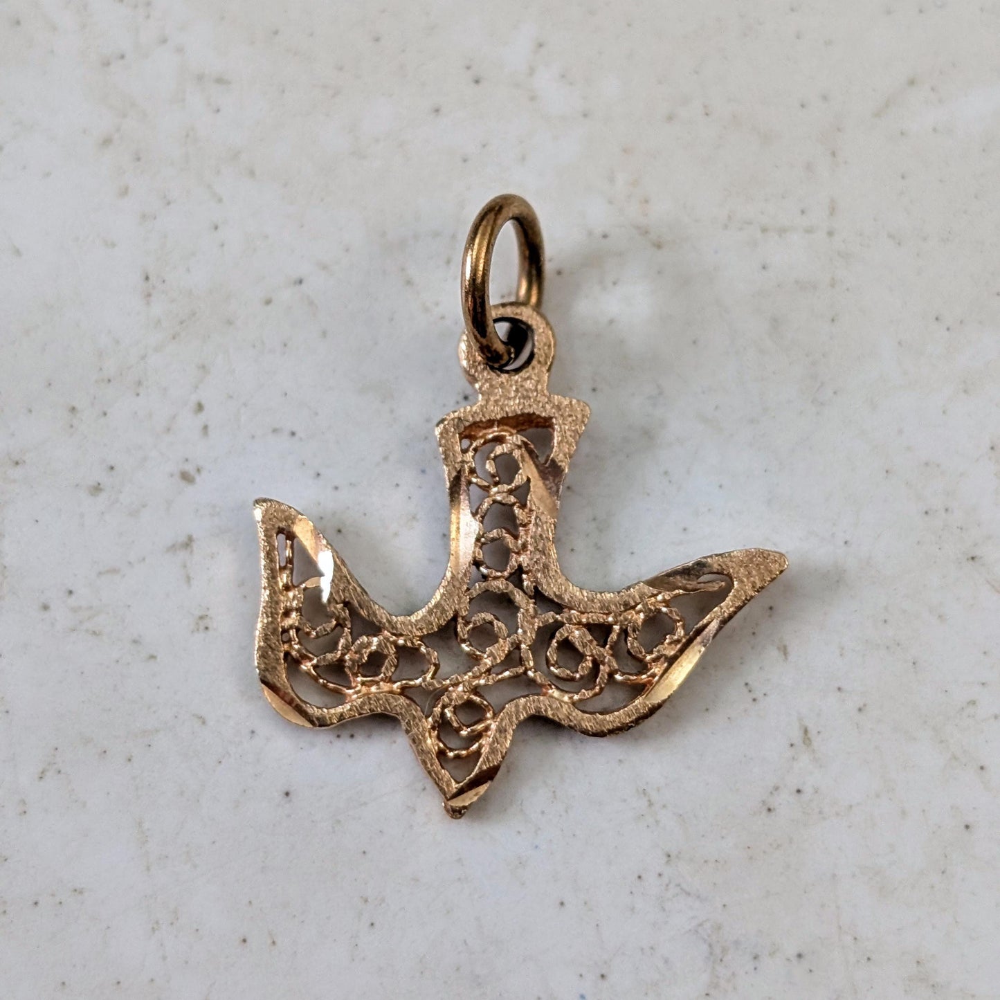 Vintage 10k Yellow Gold Filigree Bird Dove Pendant Charm