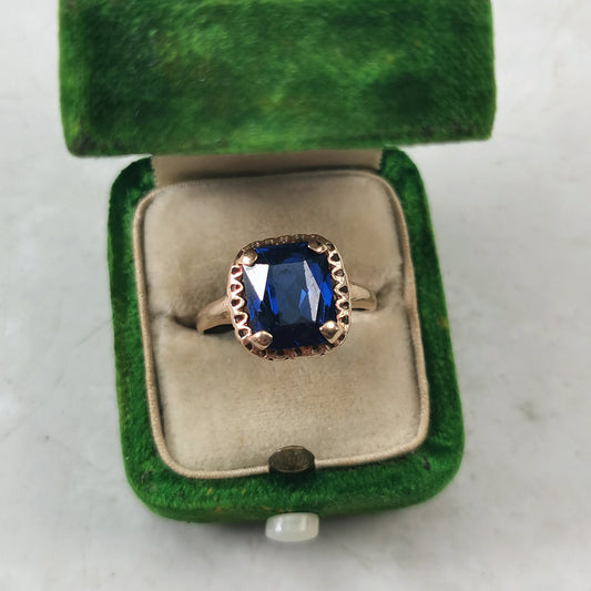 Vintage 10k Yellow Gold Synthetic Deep Blue Sapphire September Birthstone Ring