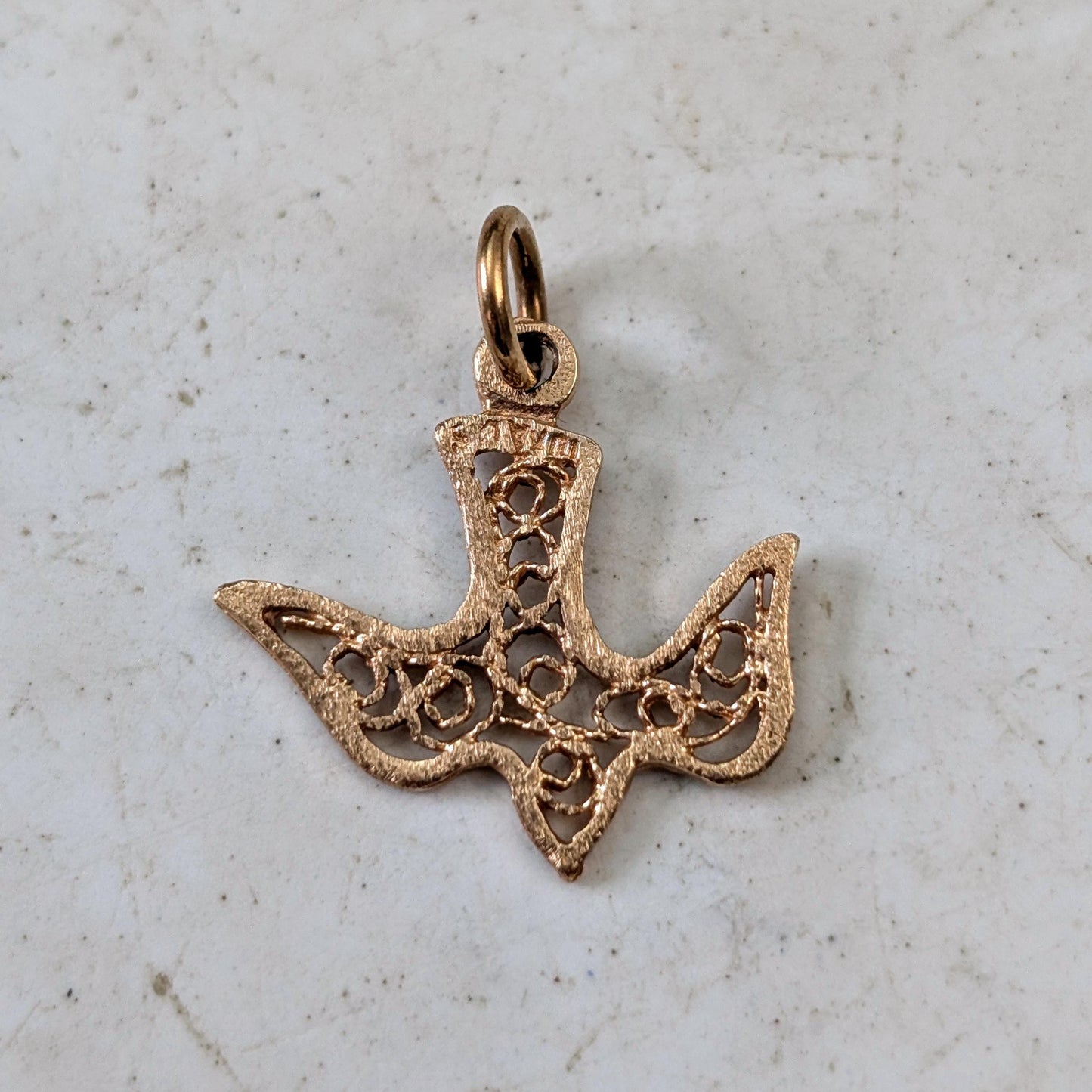 Vintage 10k Yellow Gold Filigree Bird Dove Pendant Charm
