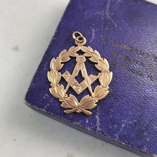 Antique Chester 9ct Yellow Gold Free Mason's Fob or Charm