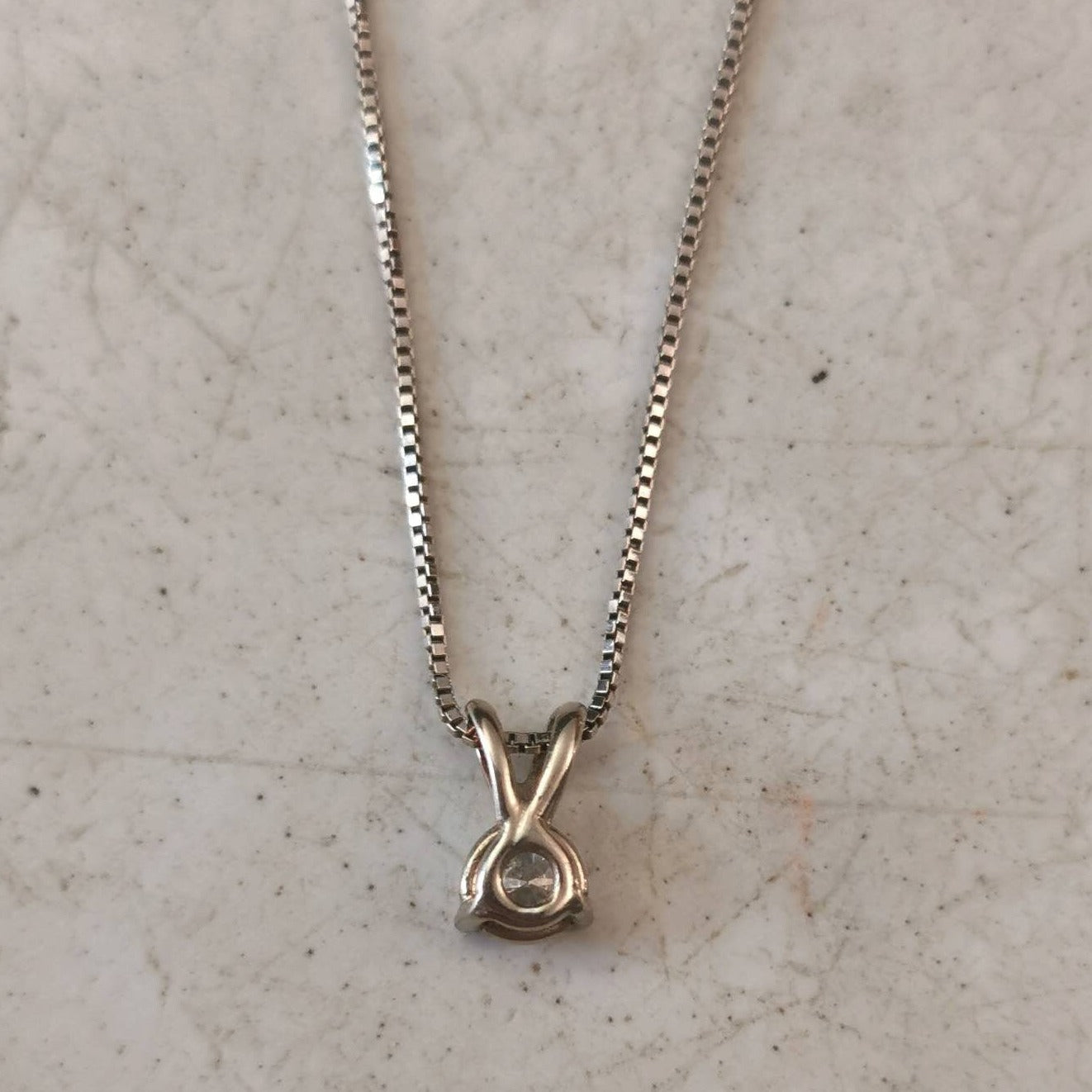 Estate Modern 0.15ct Diamond 14k White Gold Solitaire Necklace