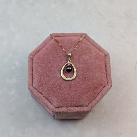 Vintage 14k Yellow Gold Tahitian Pearl Necklace