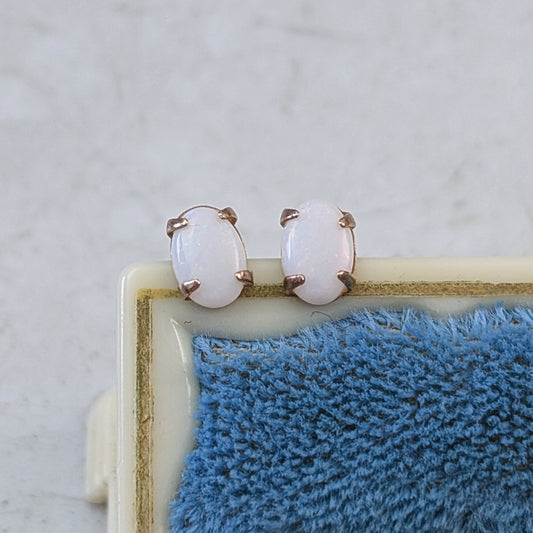 Vintage 10K Yellow Gold Small Opal studs