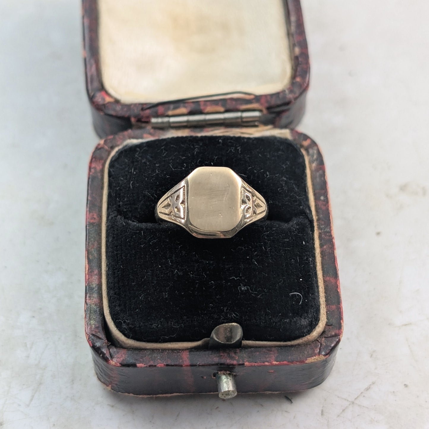 Vintage 10k Yellow Gold Blank Signet Pinky Ring