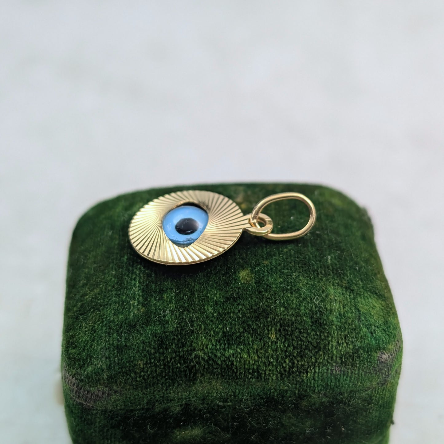 Estate 14k Yellow Gold Evil Eye Charm