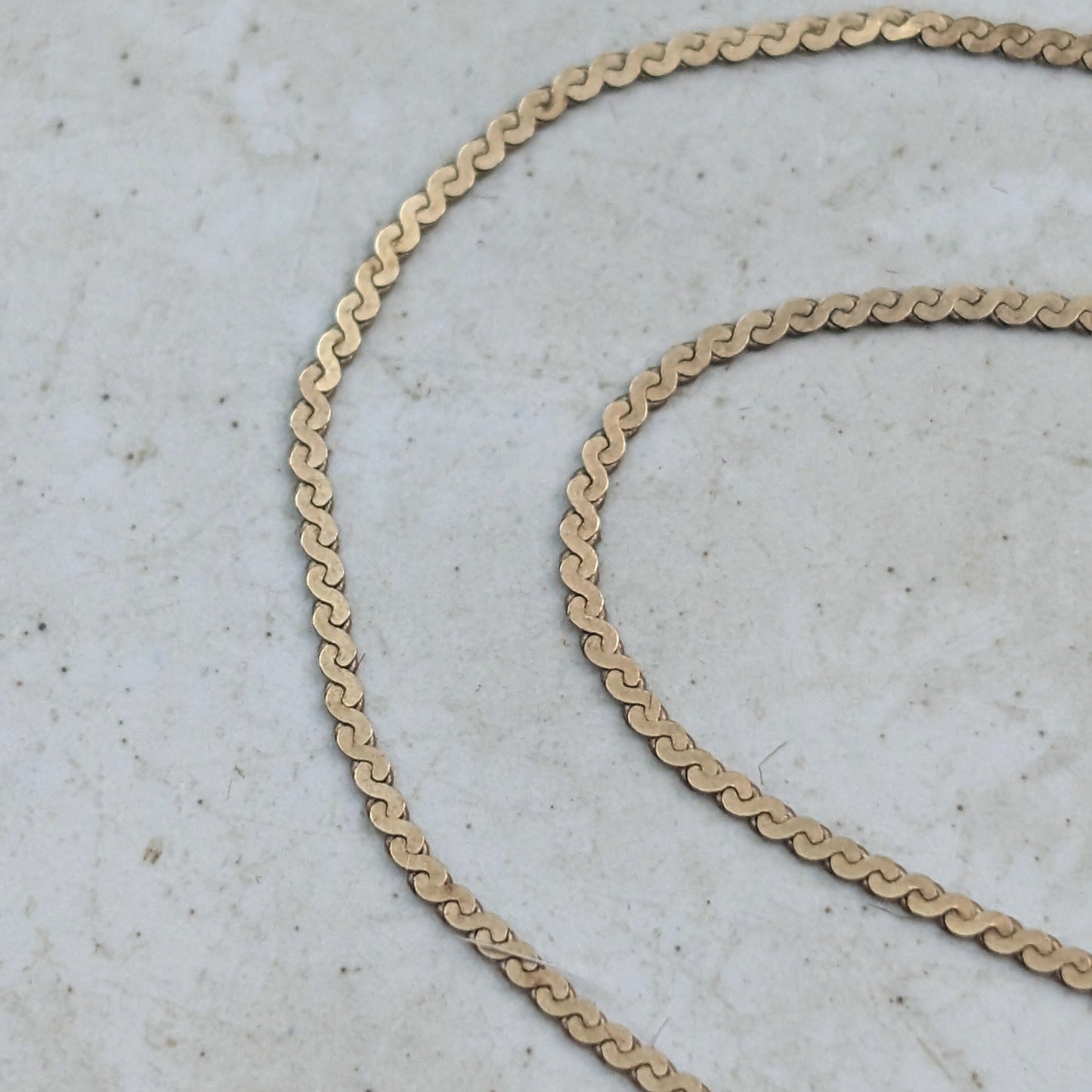Vintage 10k Yellow Gold Fine Serpentine Chain Necklace