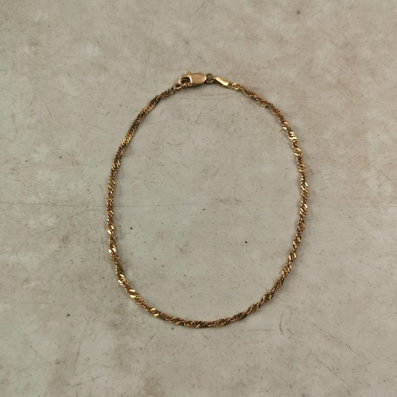 Estate 14k Yellow Gold 2mm Singapore Chain Bracelet