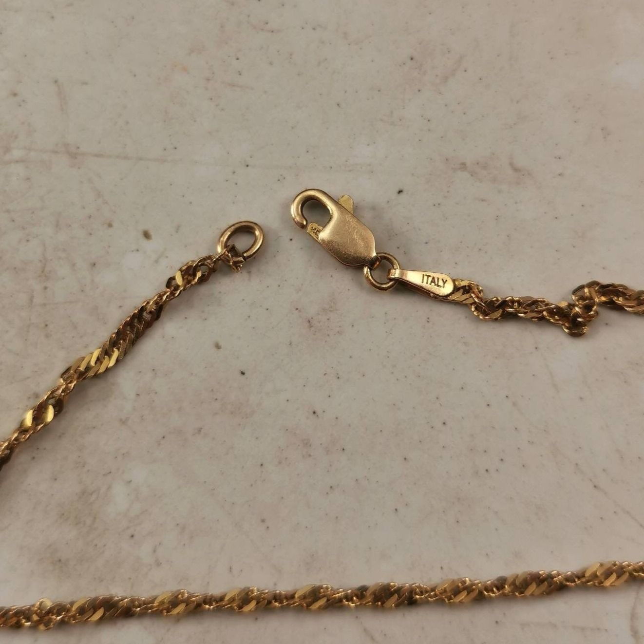 Estate 14k Yellow Gold 2mm Singapore Chain Bracelet