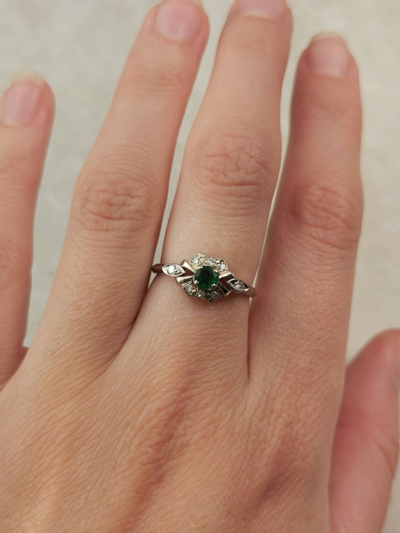 Estate 18k White Gold Emerald and Diamond Art Deco Style Ring