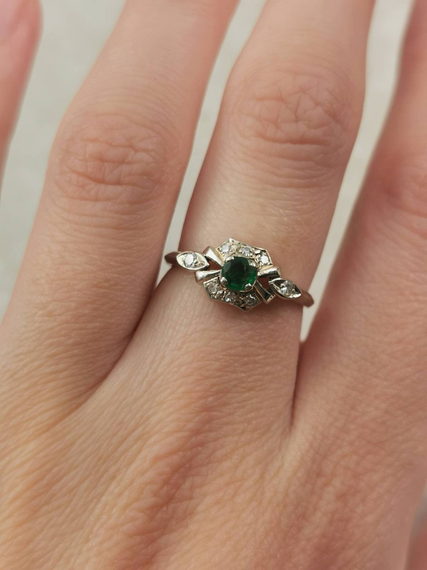 Estate 18k White Gold Emerald and Diamond Art Deco Style Ring
