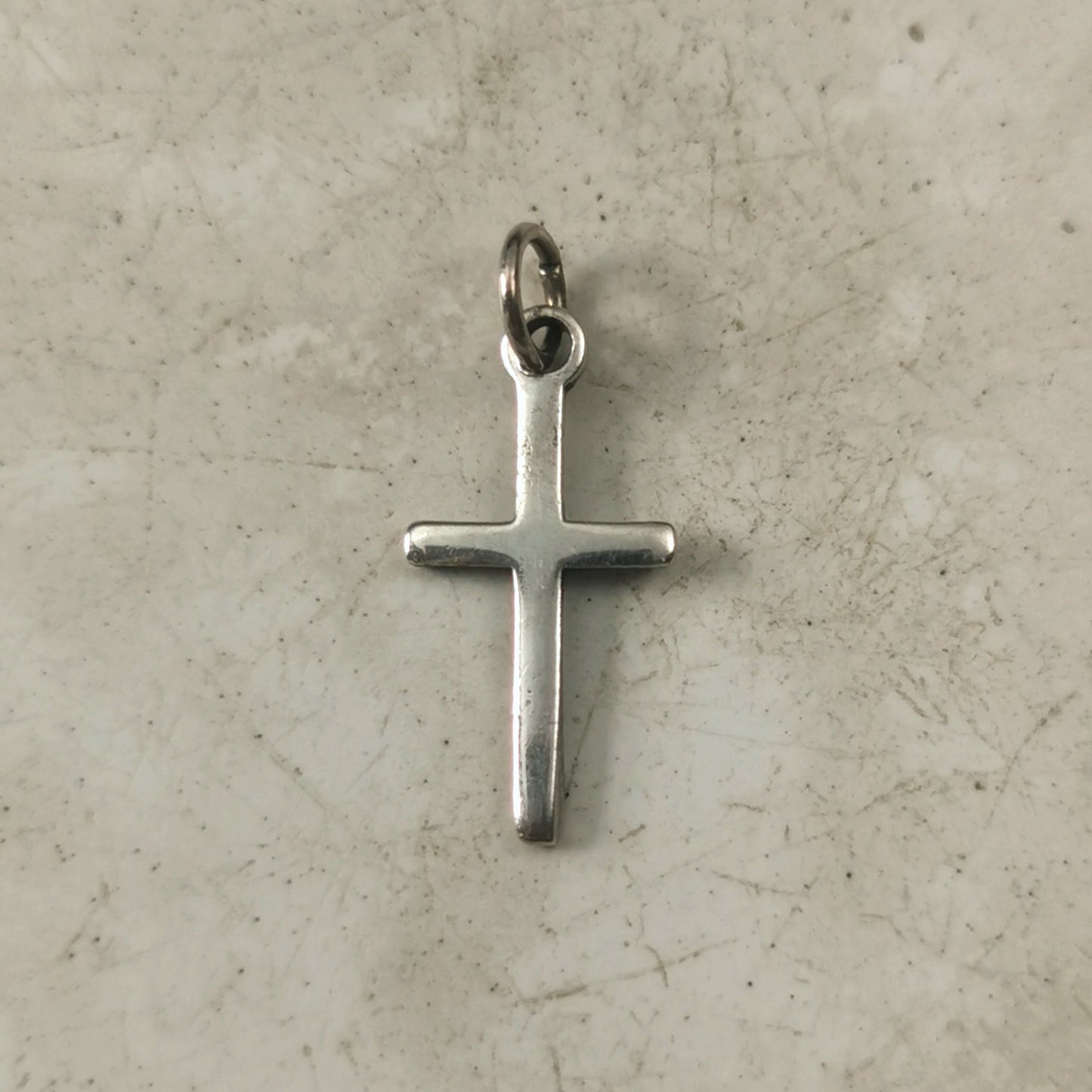 Vintage Sterling Silver Plain Medium Cross Charm