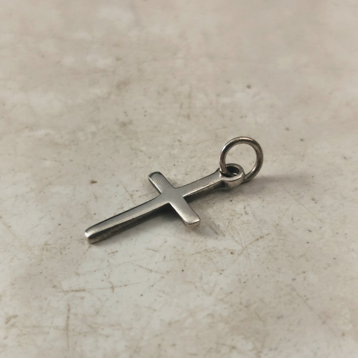 Vintage Sterling Silver Plain Medium Cross Charm