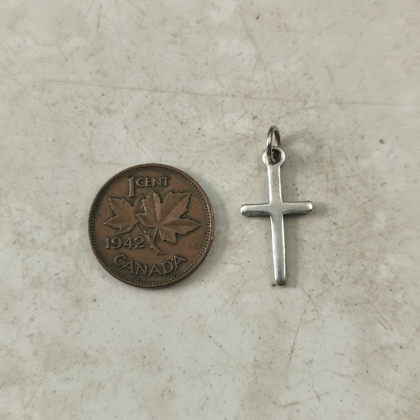 Vintage Sterling Silver Plain Medium Cross Charm