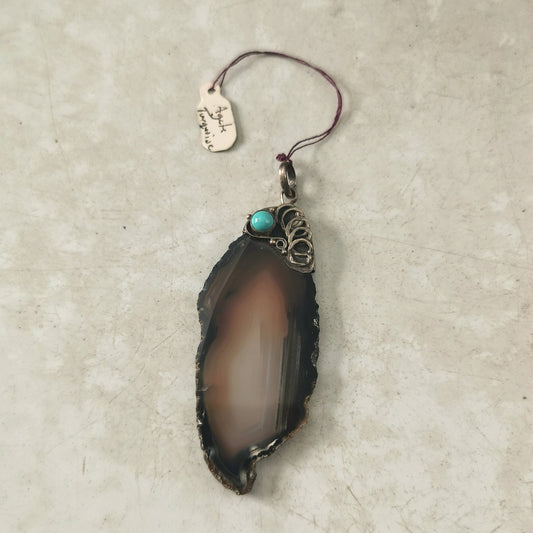Vintage Dead Stock Sterling Silver Agate Slice Pendant