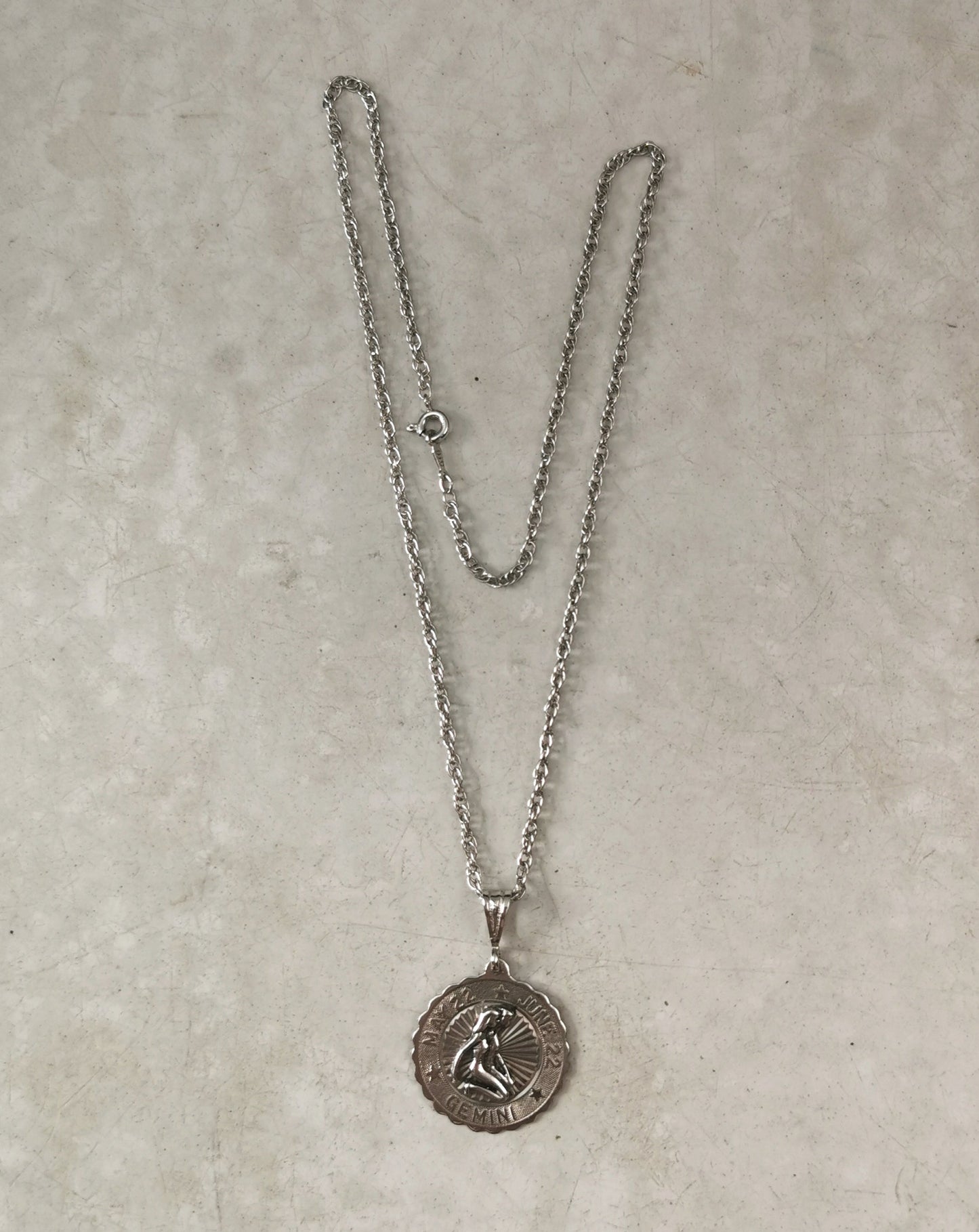 Vintage Sterling Silver Gemini Disc Necklace