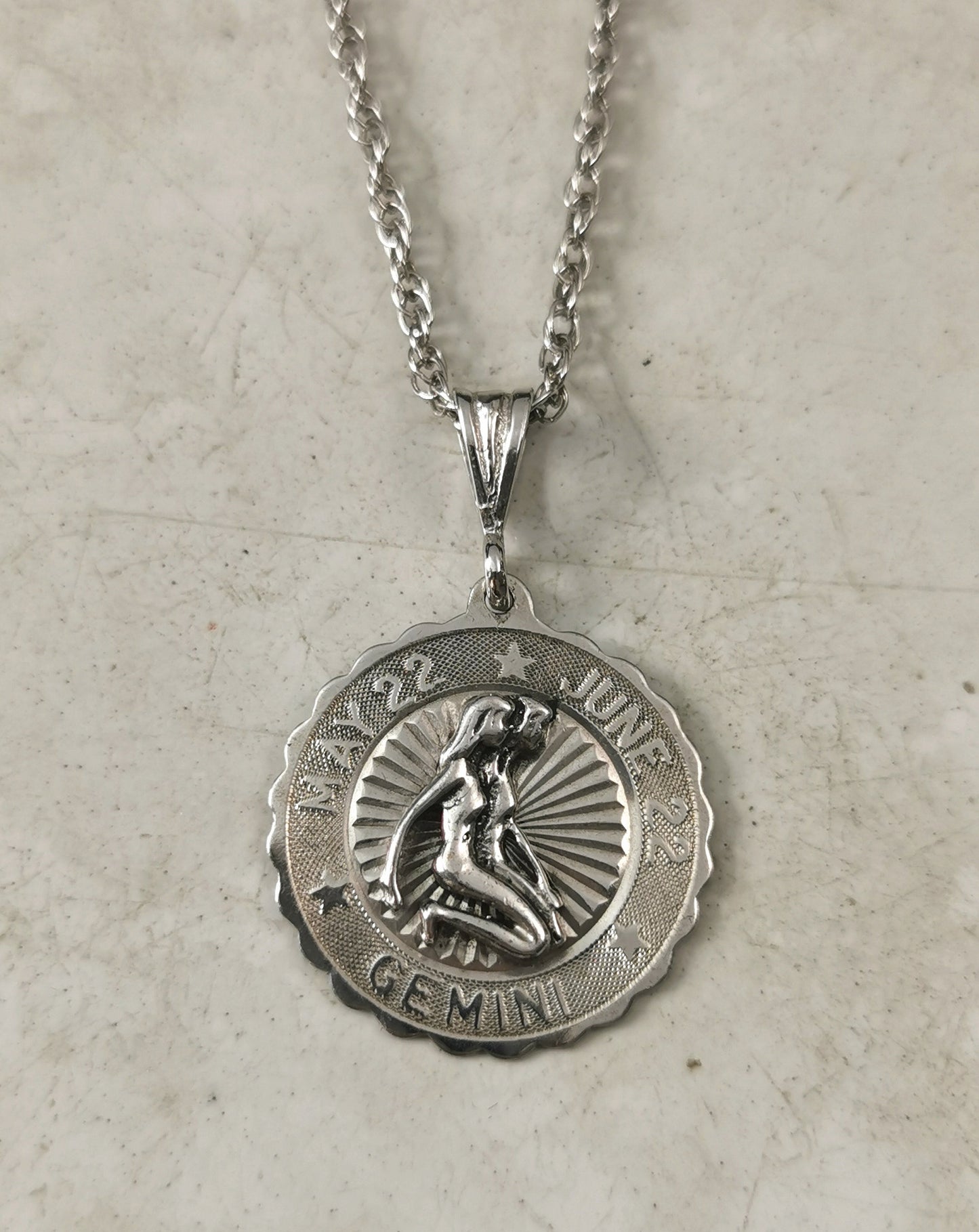 Vintage Sterling Silver Gemini Disc Necklace