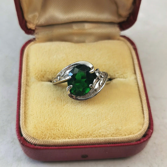 Estate 10k White Gold Synthetic Emerald Ring - Paste Stones