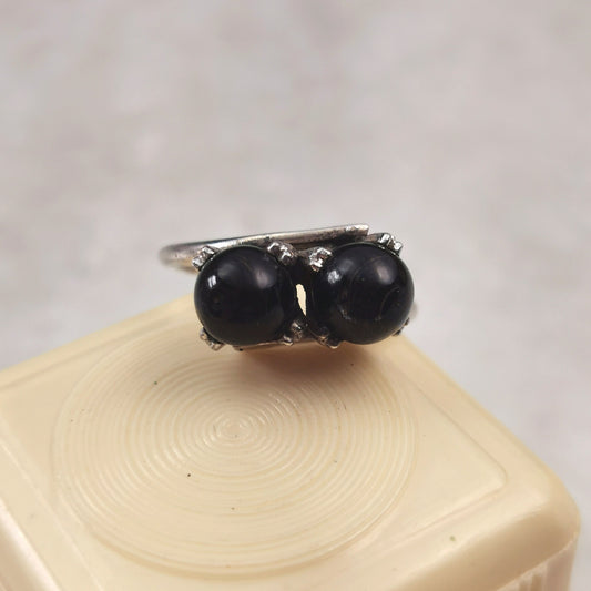 Vintage Uncas Sterling Silver & Black Coral Ball Ring