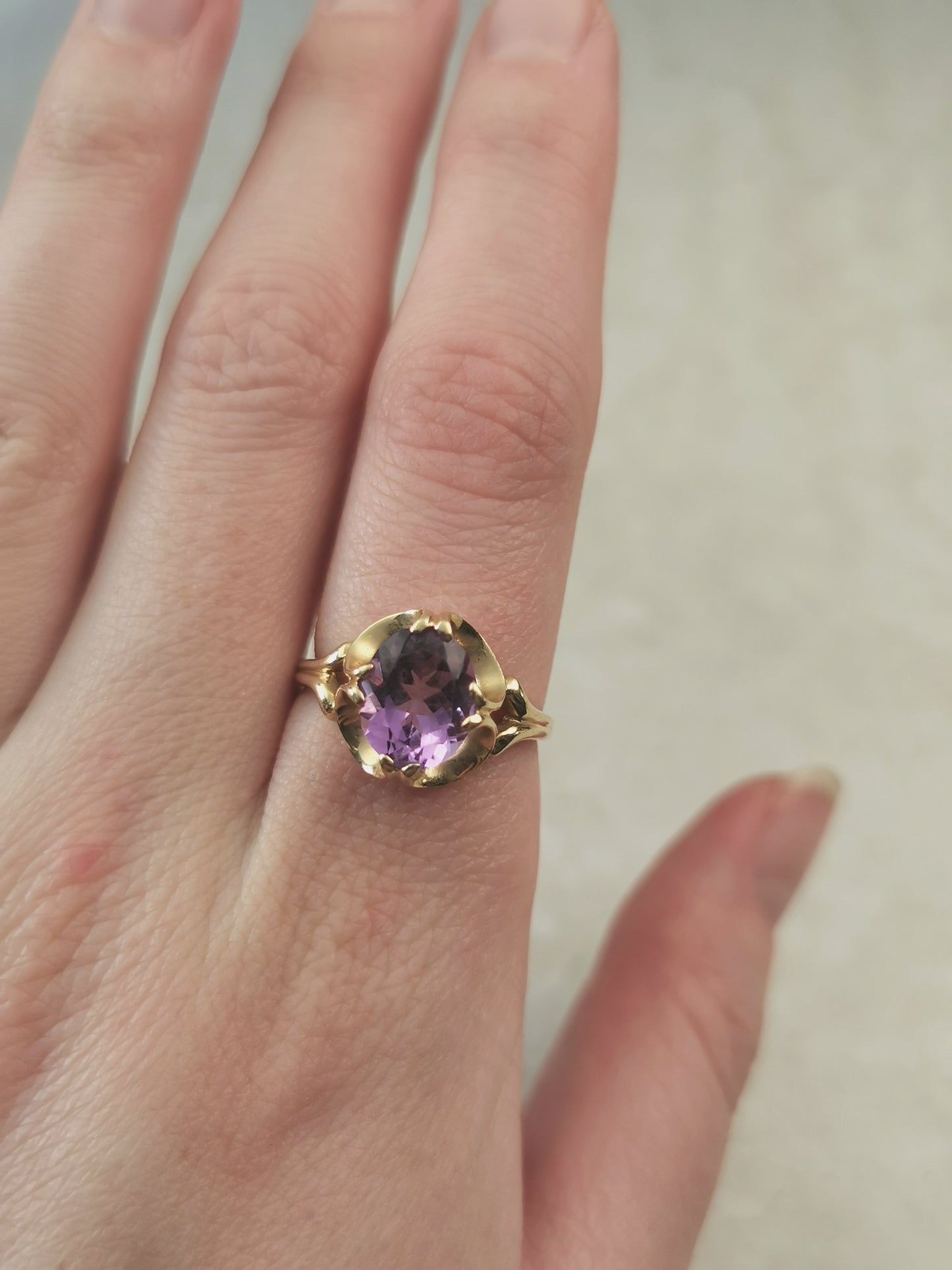 Vintage 14k Yellow Gold & Amethyst Buttercup Ring