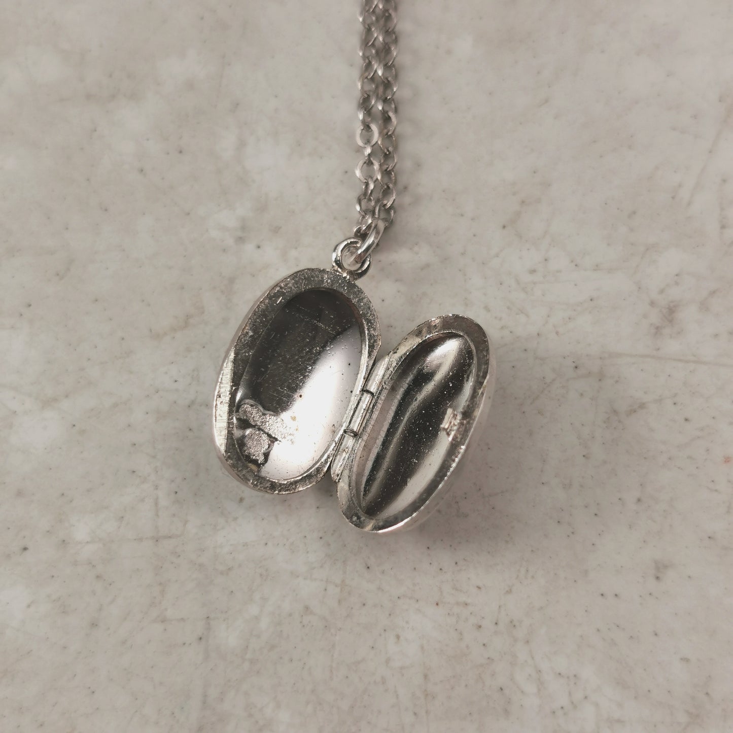 Vintage Sterling Silver Tiny Oval Locket
