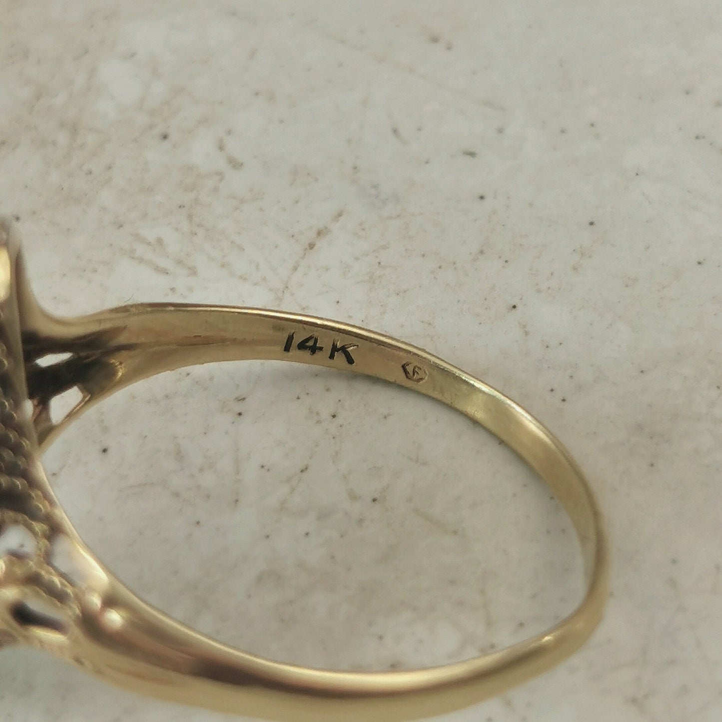 Art Deco Filigree 14k Yellow Gold Blue Paste Ring