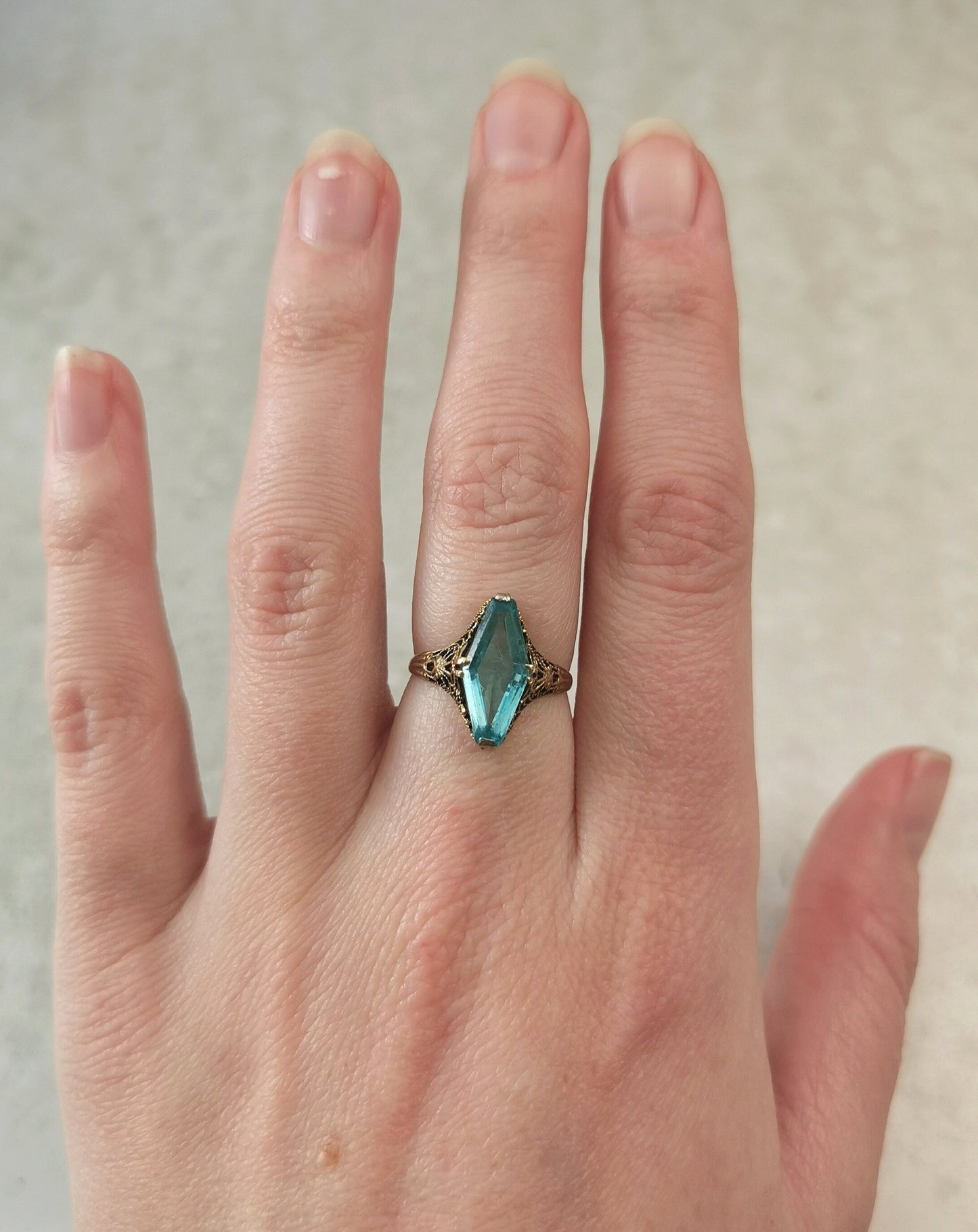 Art Deco Filigree 14k Yellow Gold Blue Paste Ring