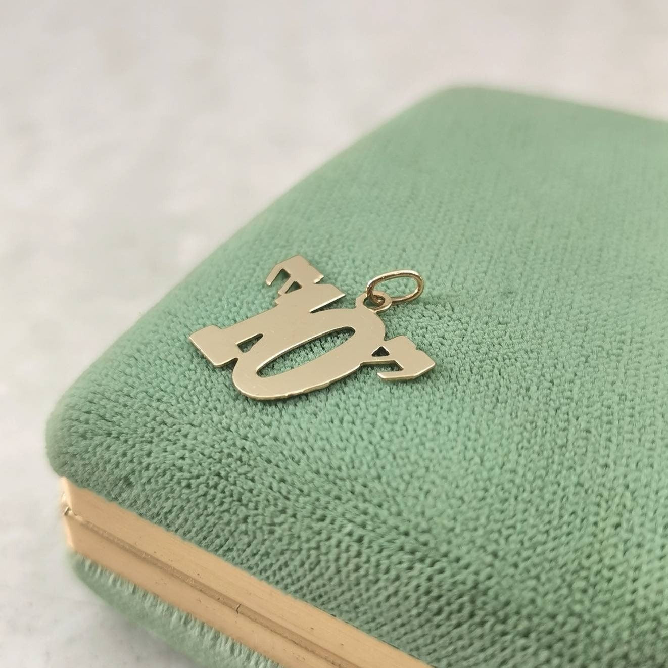 Vintage 14k Yellow Gold "10" Charm - You're A Ten!